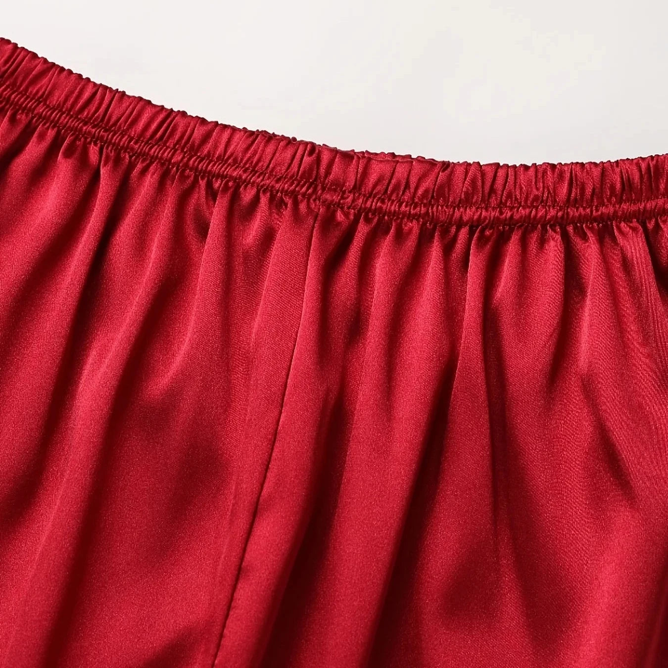 Sandra | Pigiama Brillante – Eleganza Notturna e Tocco Delicato