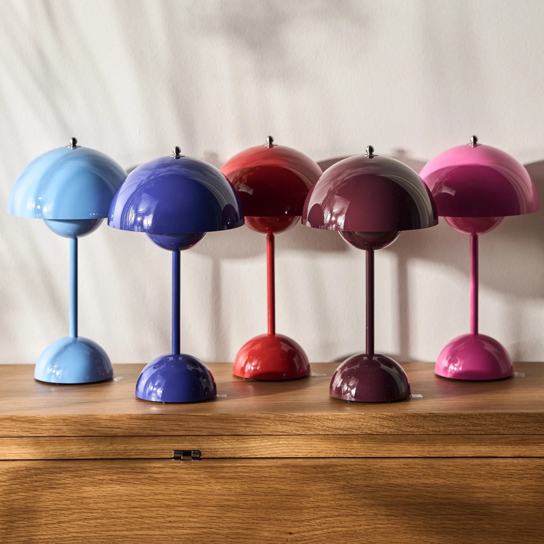 Bureau LED Lamp – Moderne eenvoud en functionaliteit