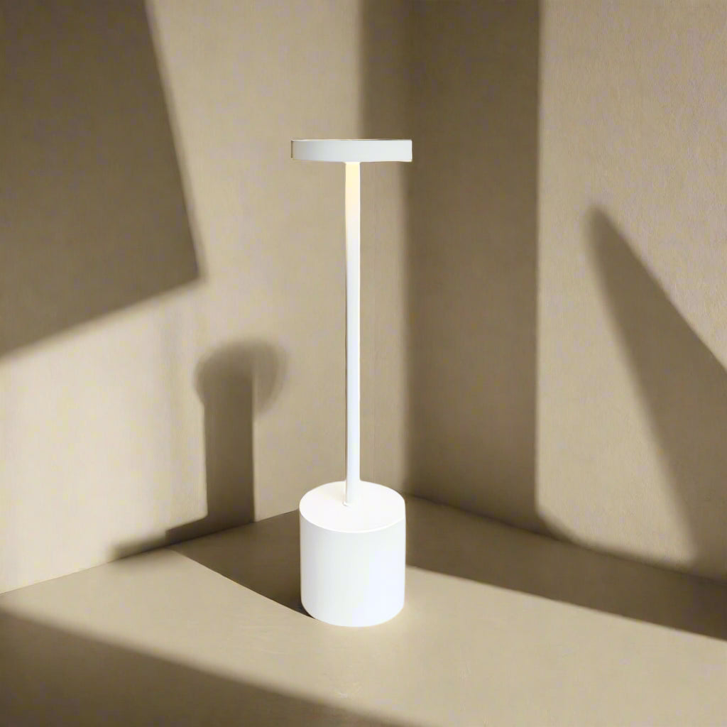 Lampe De Table LED Tactile Rechargeable – Éclairage Pratique Et Moderne