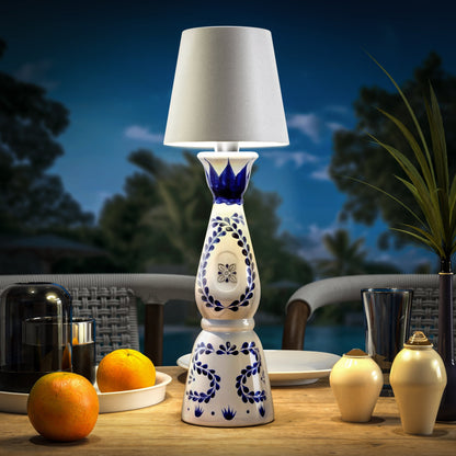 Wiederaufladbare LED-Lampe – Verwandeln Sie Ihre Flaschen in Leuchten 