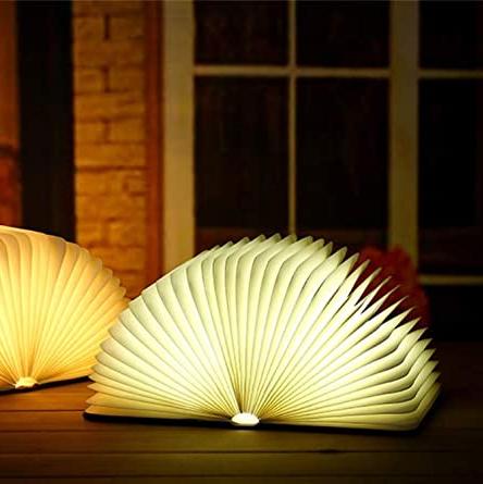 Lâmpada de Mesa em Forma de Livro – Originalidade e Elegância 