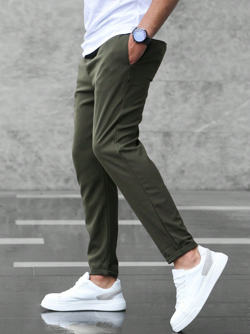 Gyan | Pantaloni Casual Uomo – Semplicità E Polivalenza 