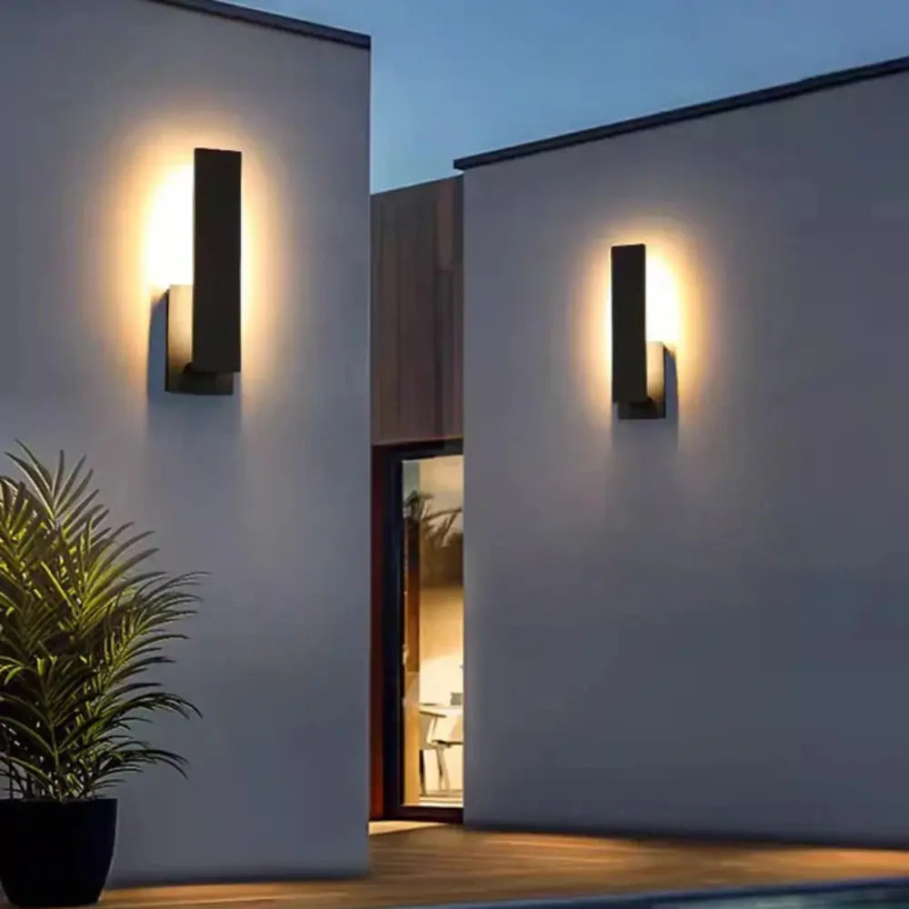 Candeeiro de parede exterior resistente a IP65 - Solidez e modernidade