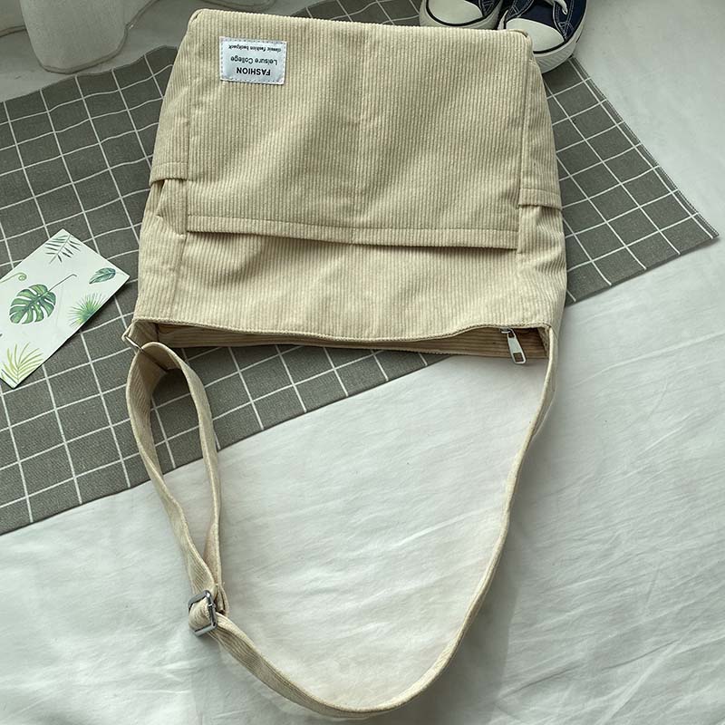 Bolso Bandolera de Lona Cotelé – Estilo Casual y Elegante 