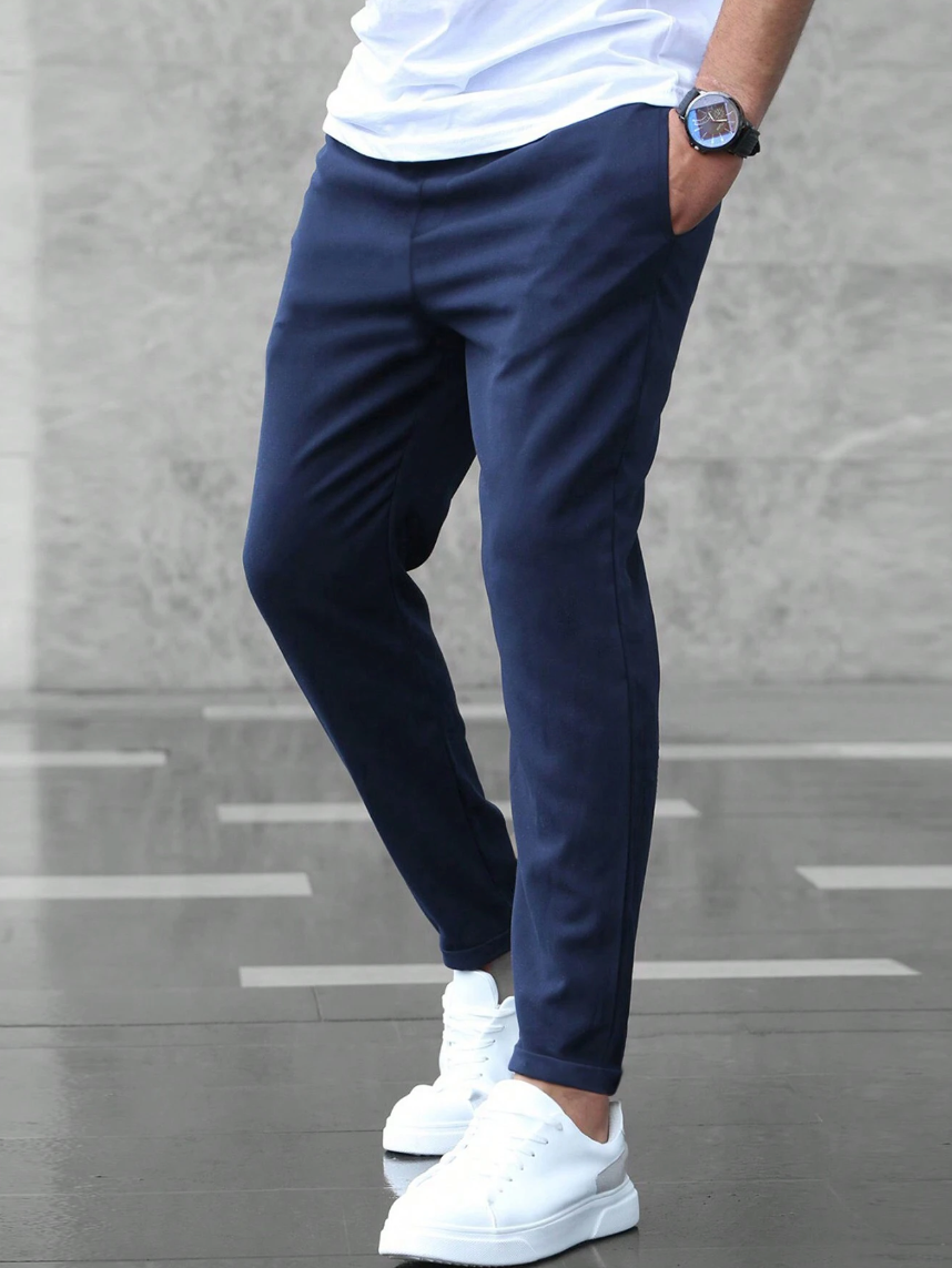 Gyan | Pantaloni Casual Uomo – Semplicità E Polivalenza 
