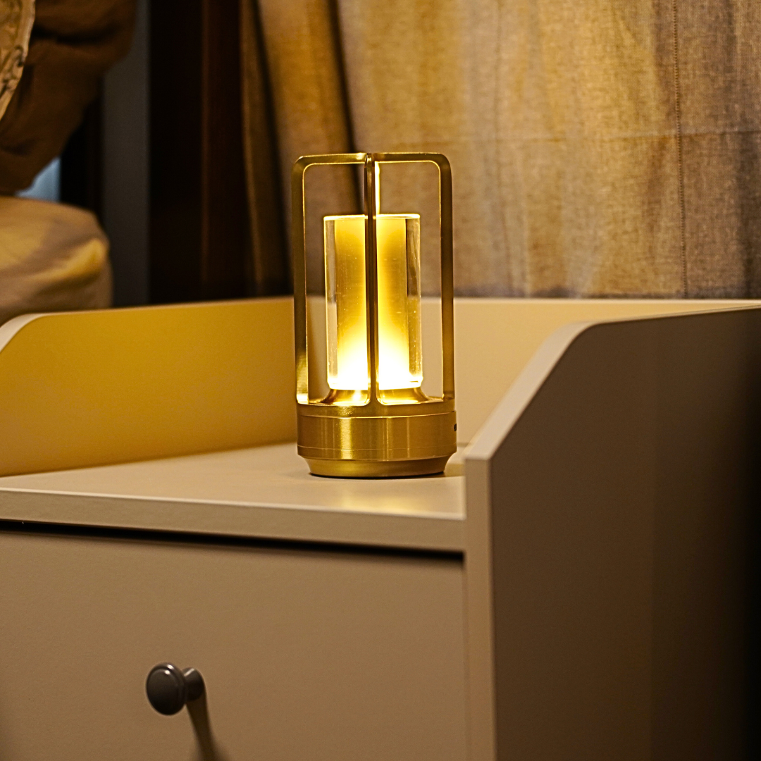 Oppladbar Bordlampe – Dempet Lys Og Tidøst Stil 