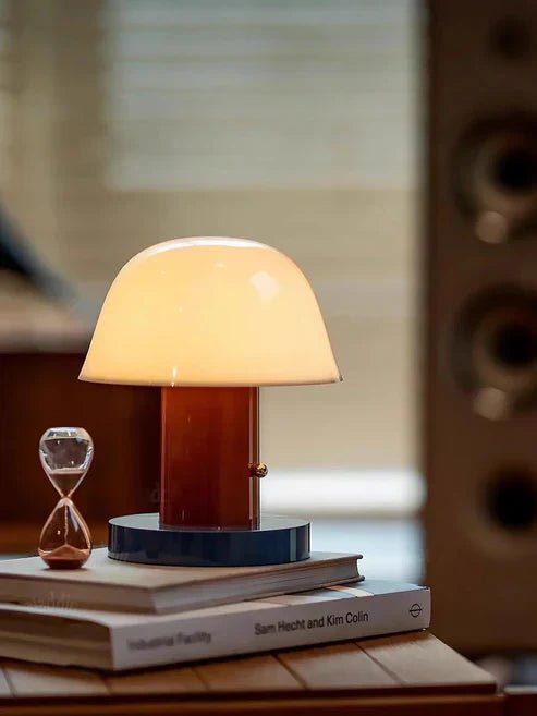 Table Lamp – Light and Harmony 