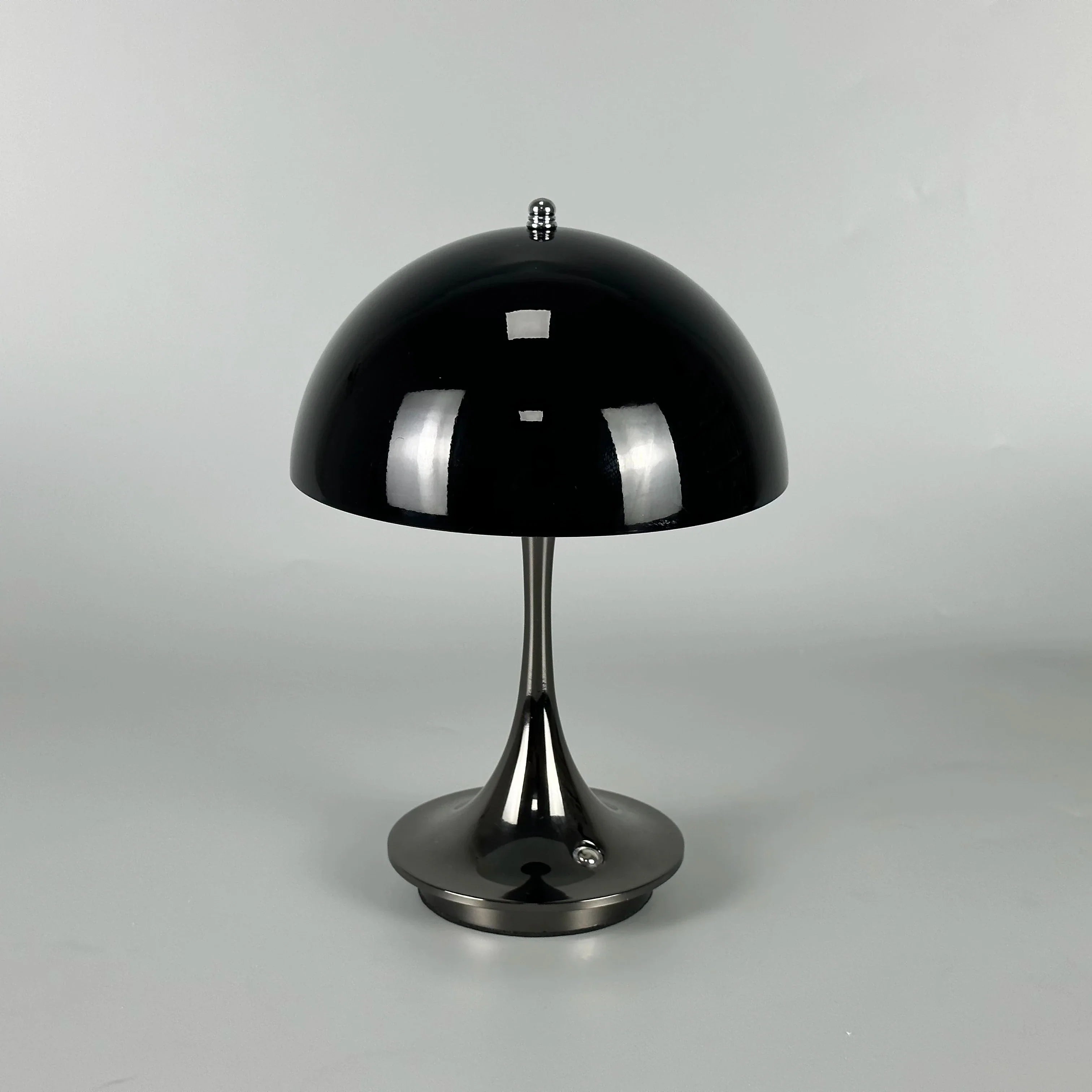 Lampe De Table LED – Rechargeable Et Éclairage À Trois Niveaux