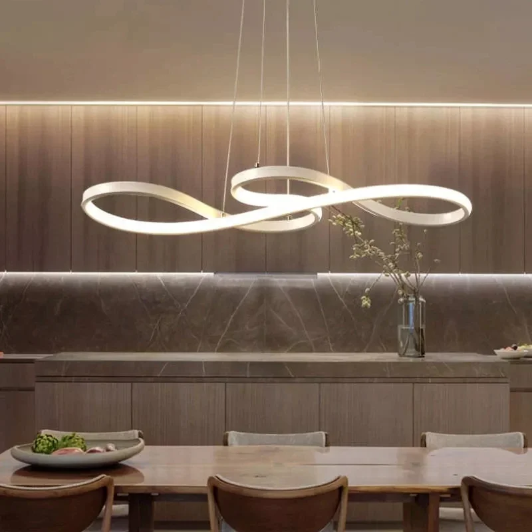 Moderní LED závěsné svítidlo s prstenci – Elegantní a futuristický design 