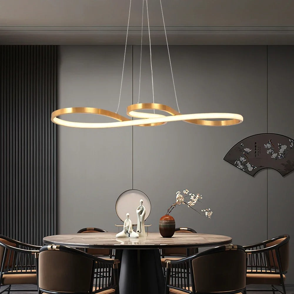 Moderna LED-hänglampa i ringar – Elegant och futuristisk design 