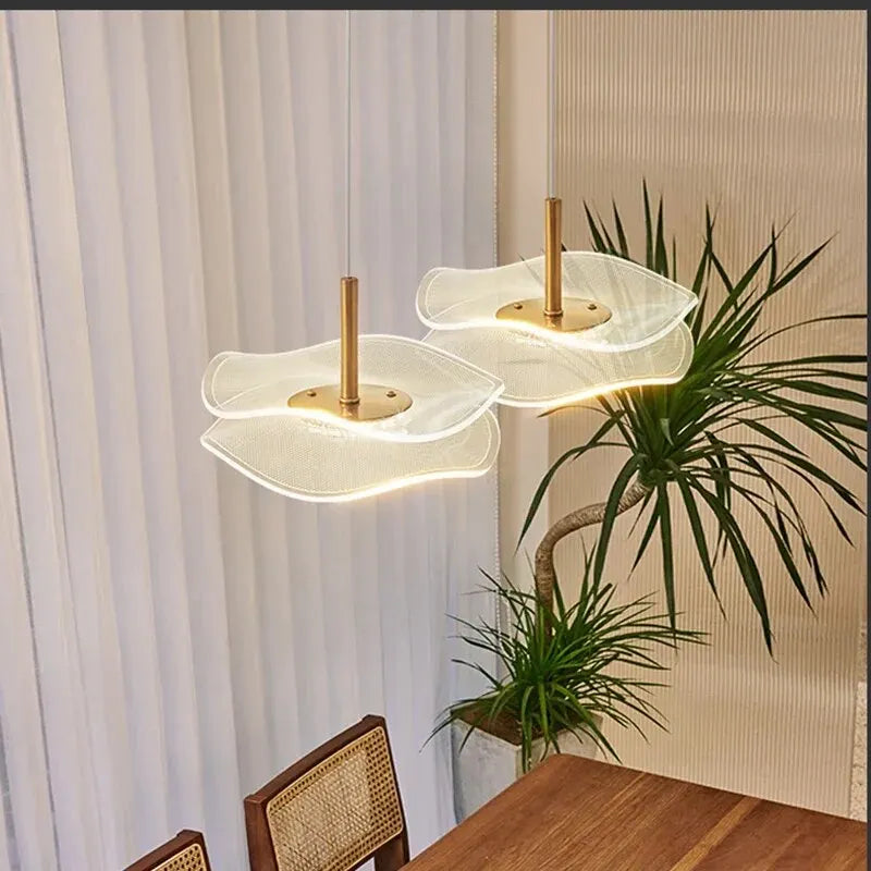 Minimalista LED függeszték – Elegancia és egyszerűség 
