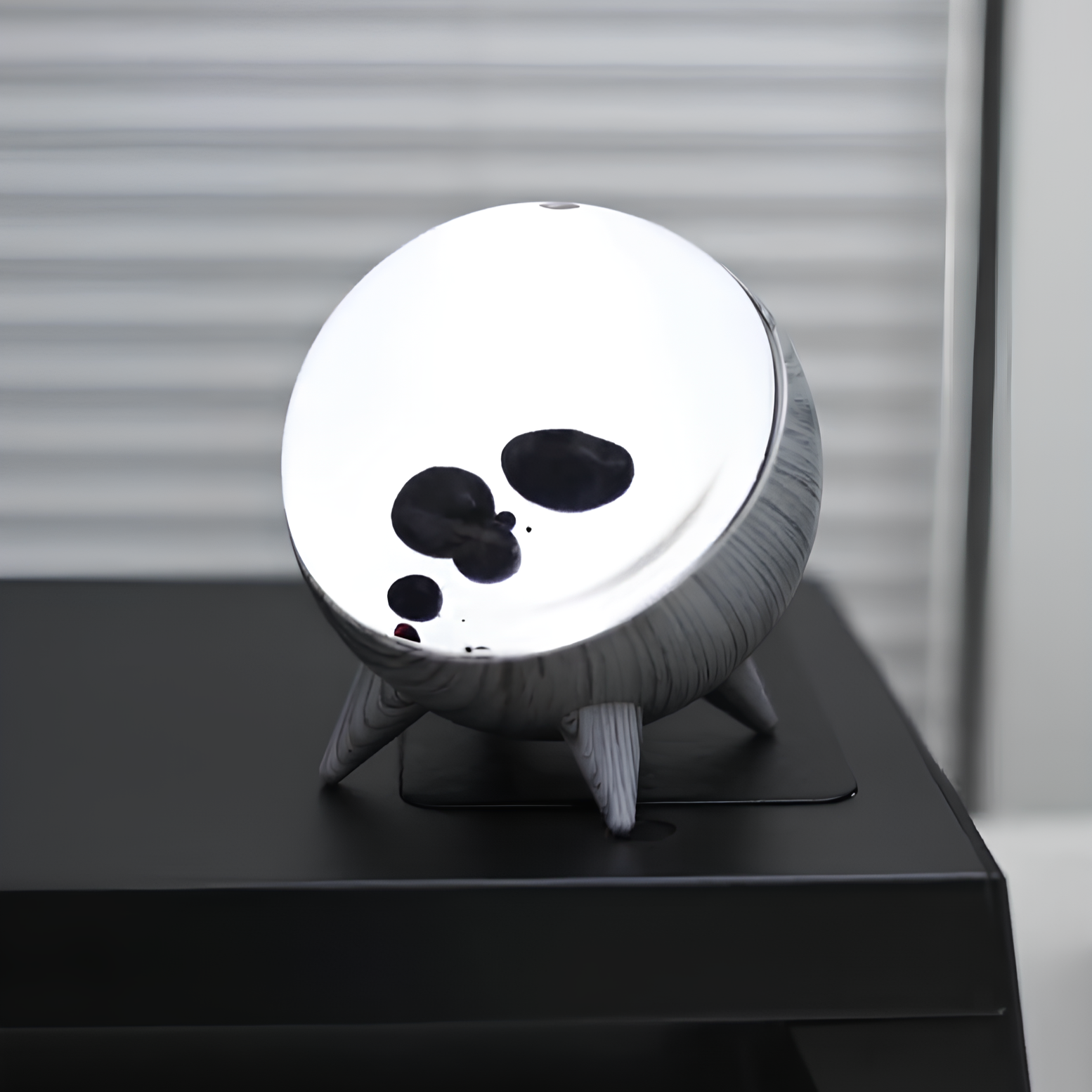 Lampada Decorativa Interattiva – Gioco Di Luci E Design Unico 