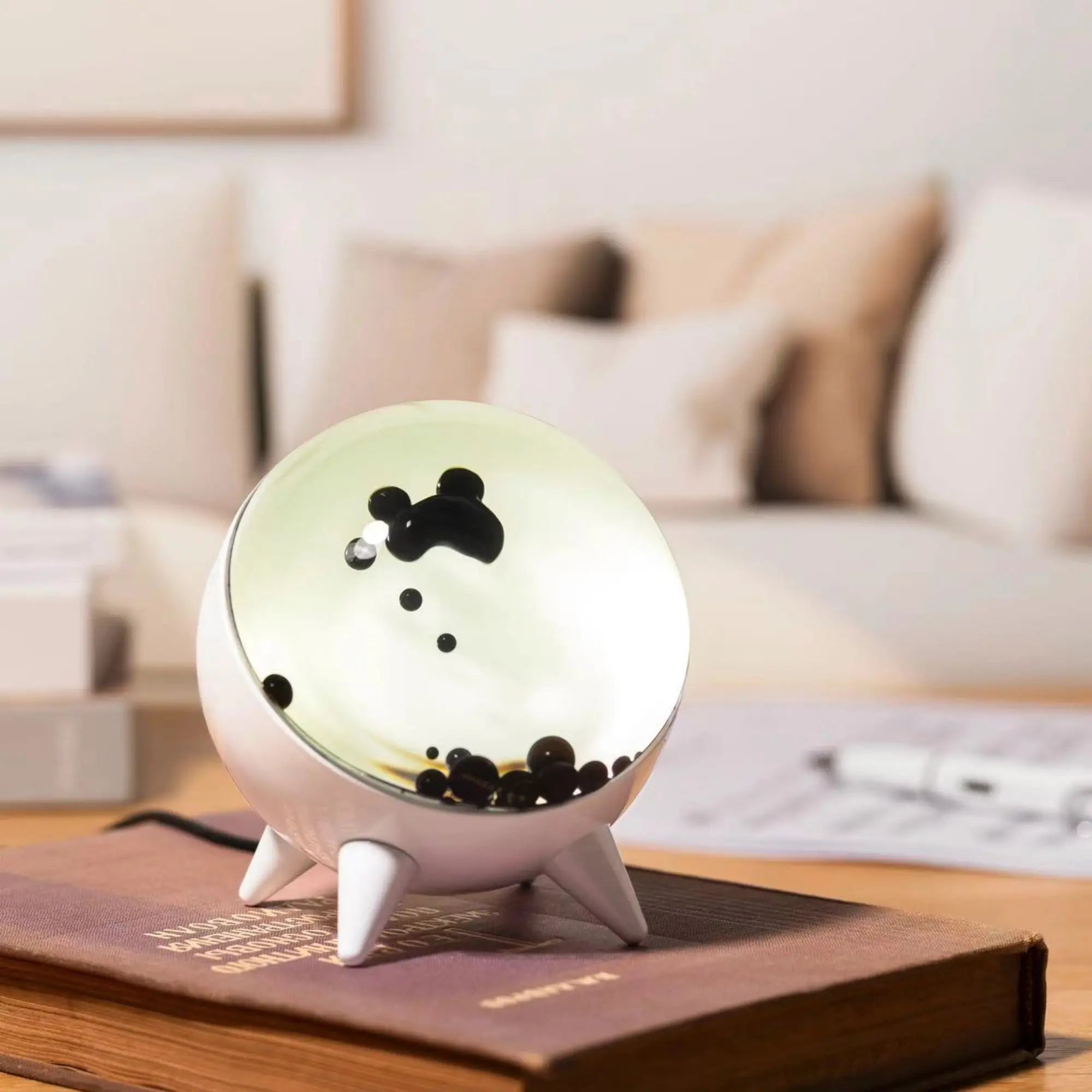 Lampada Decorativa Interattiva – Gioco Di Luci E Design Unico 