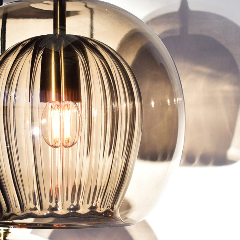 Elegant og Varme Glasspendellampe – Stil og Raffinement 