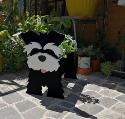 犬の形をしたオリジナルプランター 