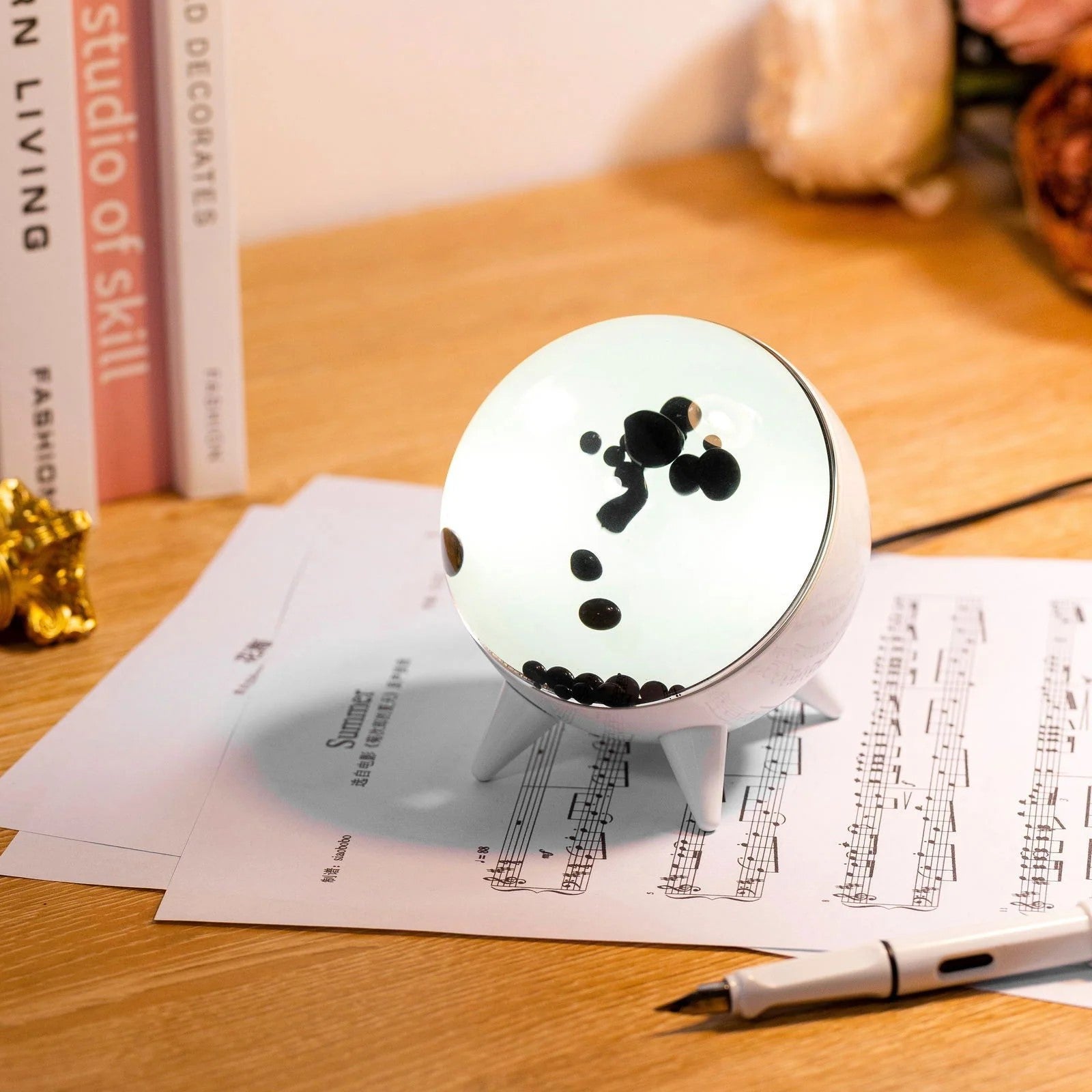 Lampada Decorativa Interattiva – Gioco Di Luci E Design Unico 