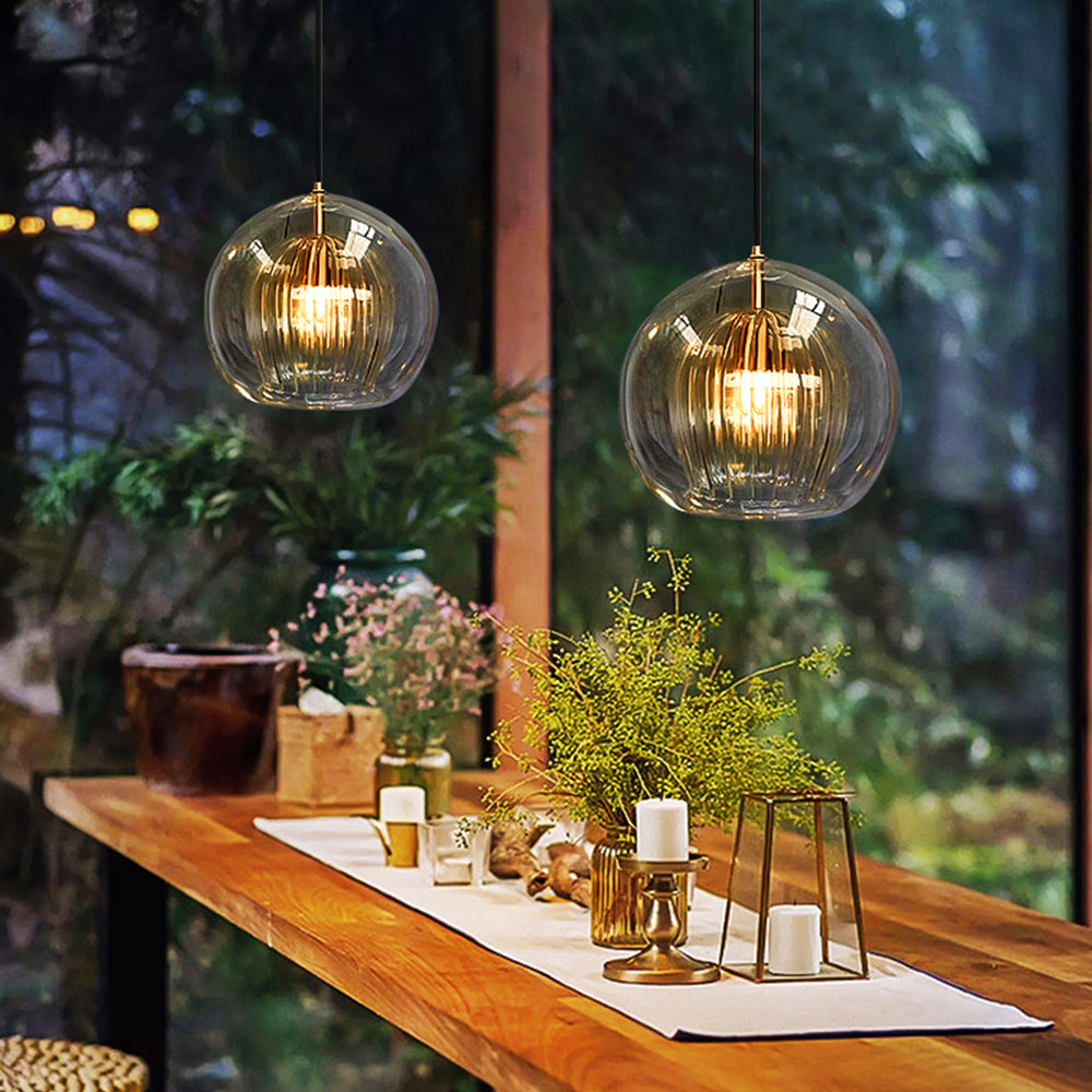 Lampada Sospesa In Vetro Elegante E Calda – Stile E Raffinatezza 