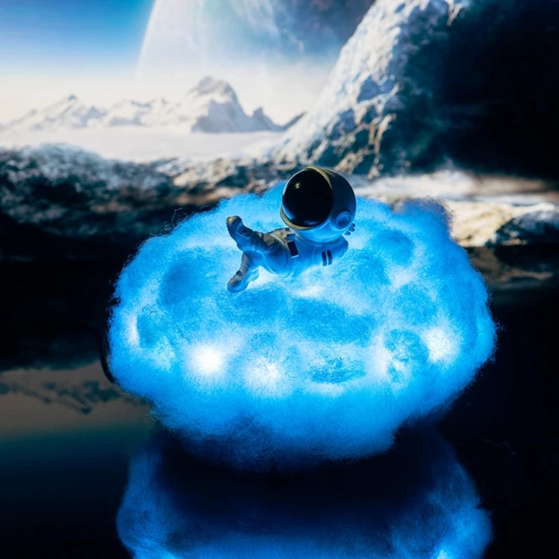 宇宙飛行士の雲の装飾ランプ – 輝く魔法の逃避 