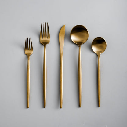 Cutlery Set – Sleek and Functional Style 