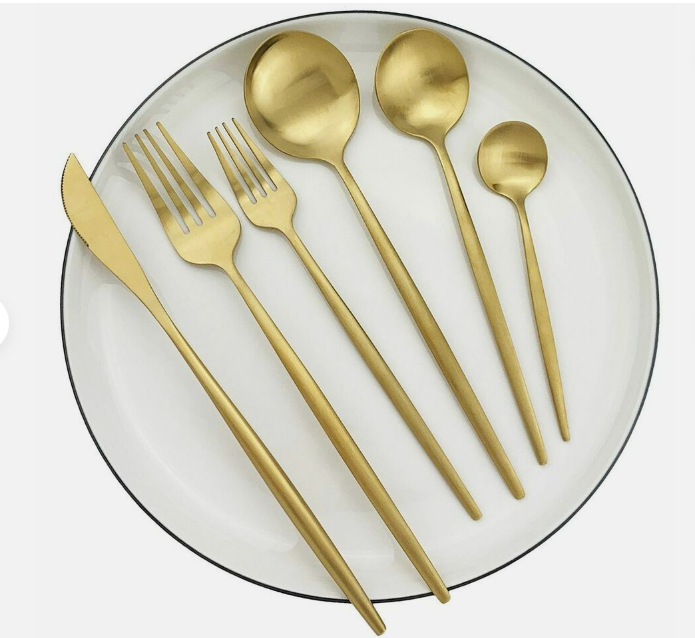 Cutlery Set – Sleek and Functional Style 