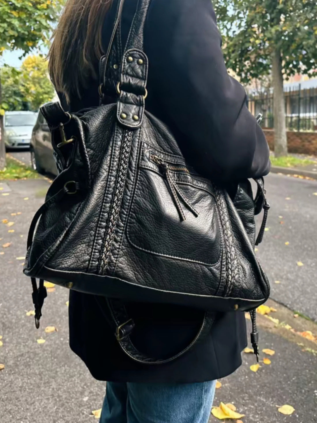 Saco À Bandoleira Elegante – Estilo Chic e Prático para o Dia a Dia 