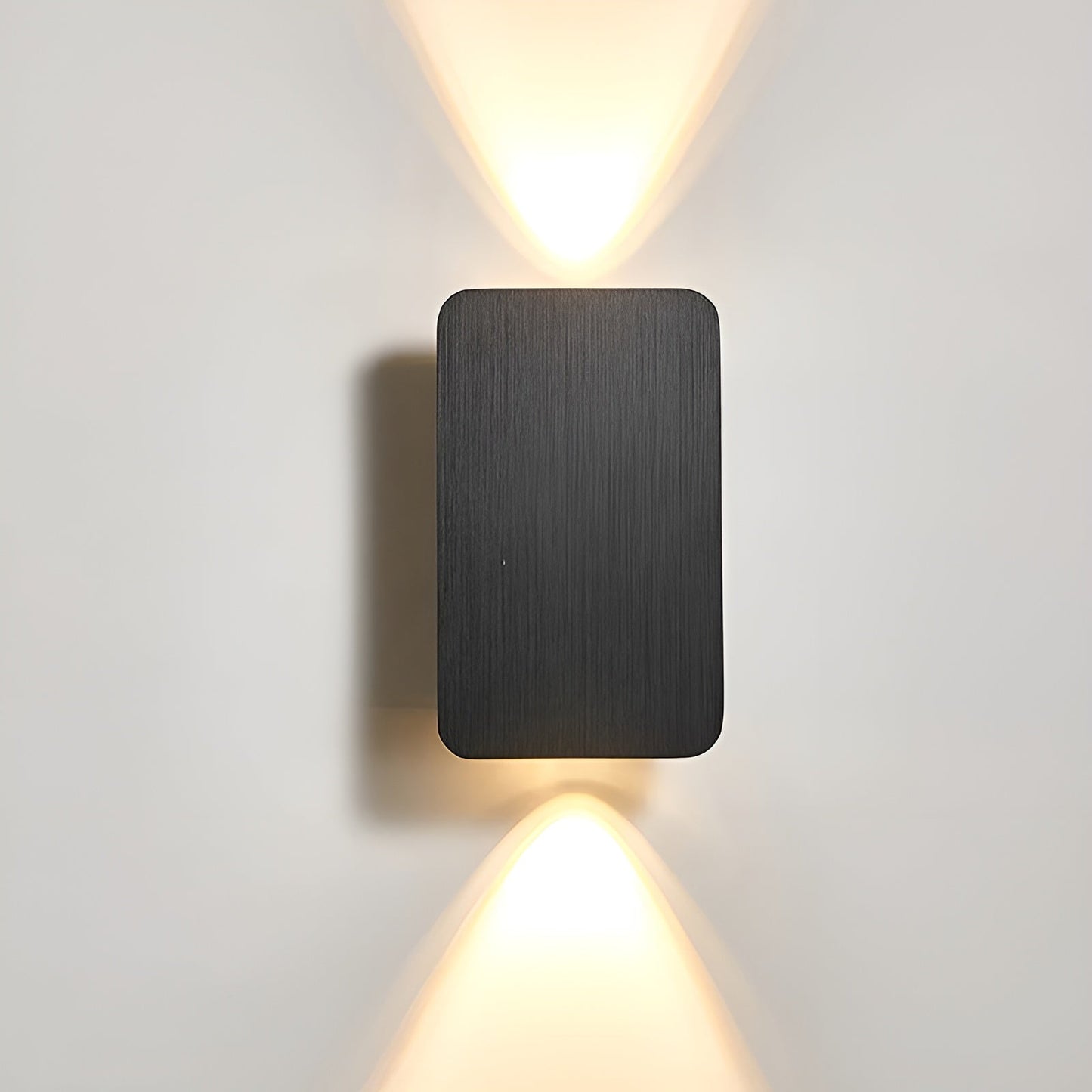 Minimalista LED Fali Lámpa – Finom Fény és Kortárs Vonal 