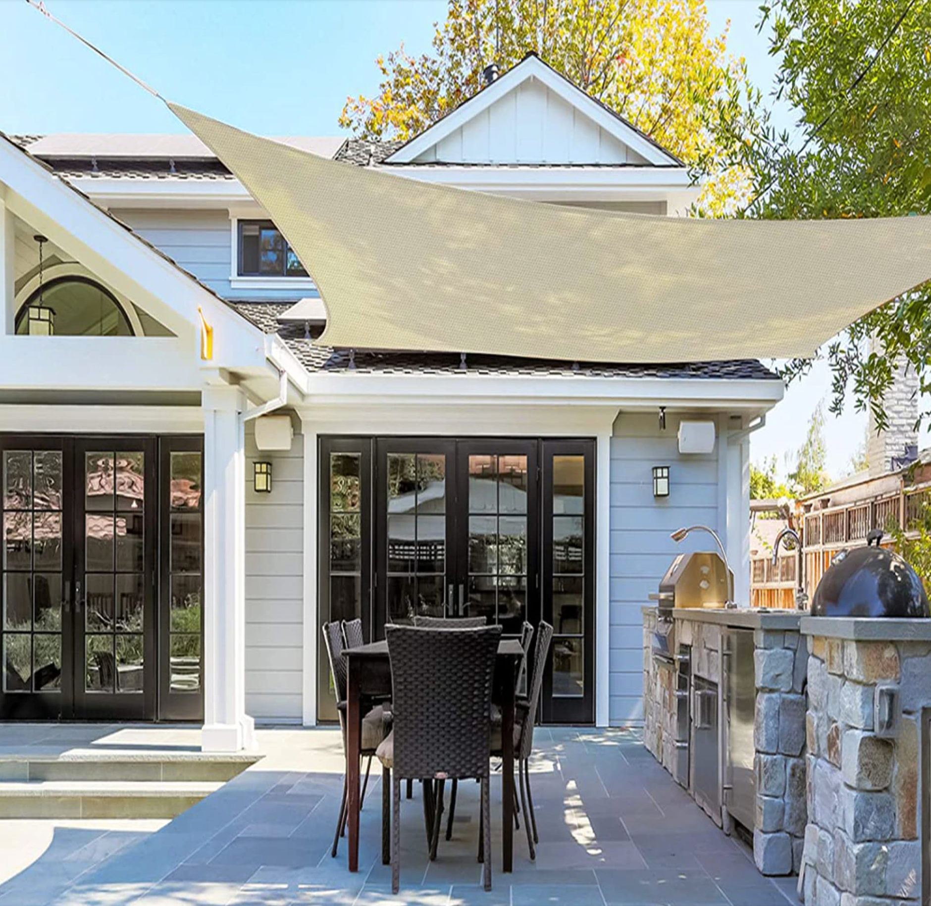 Toldo Impermeável – Proteção Solar e Elegância para o Jardim 